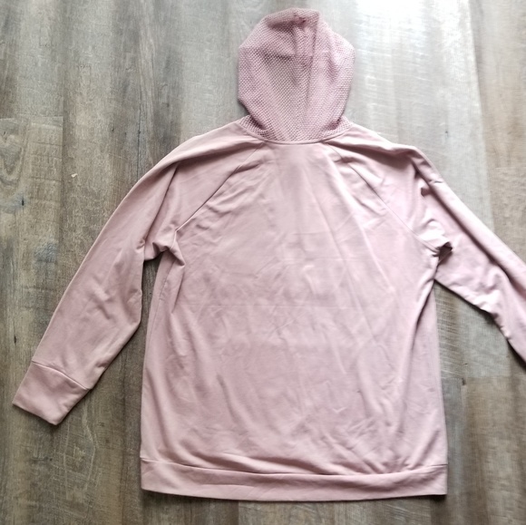 🍒NWOT🍒 ASHLEY STEWART UNDER DRESSED HOODIE - Picture 3 of 5